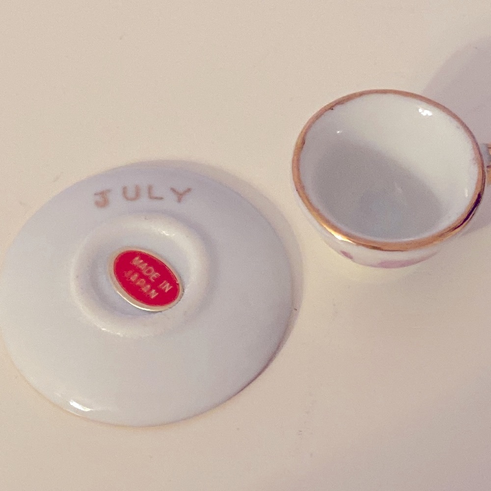JULY Vintage Birth month Miniature tea cup and saucer with stand - Picture 2 of 11